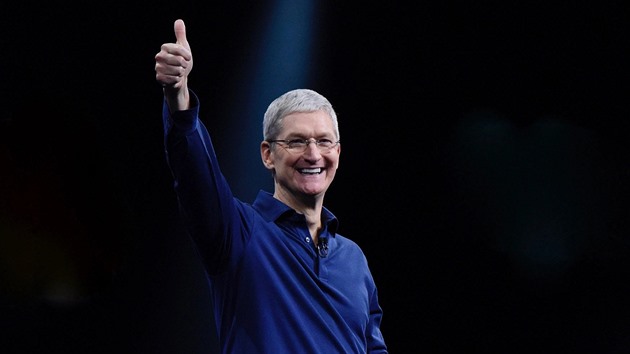 Apple se čím dál intenzivněji připravuje na odchod svého šéfa, píše tisk