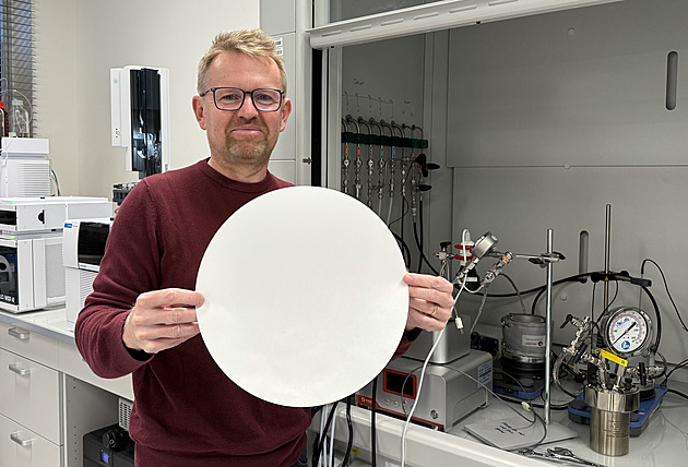 Odstraní z vody bakterie i těžké kovy. Čeští vědci vyvinuli revoluční membránu