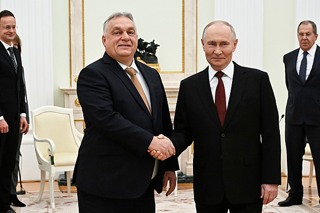 Putin přijal Orbána. Pochválil ho a nevyloučil summit s Trumpem v Budapešti