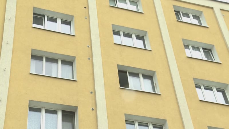 Otrava zplodinami v Příbrami: Čtyři děti a dospělý skončili v nemocnici