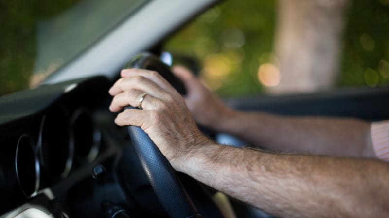 Změny pro řidiče PŘEHLEDNĚ: Tvrdý trest za nezaplacené povinné ručení i dražší dálniční známky