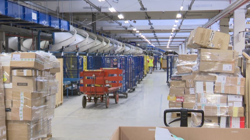 Kdy nejpozději objednat vánoční dárky? Kurýry drtí nápor zásilek, hůř teprve bude