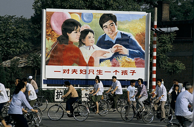 Proč ještě nejste těhotná? Snahy Číny o zvýšení porodnosti selhávají