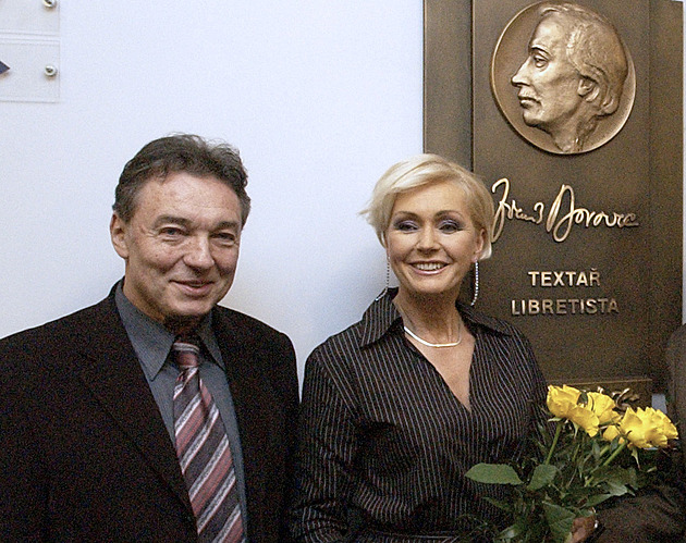 Gott se mu klaněl, Janda žasnul. Hity krále českých textařů zná každý