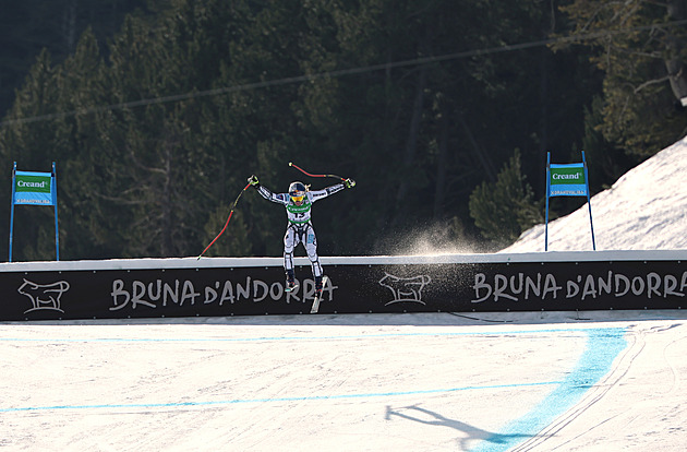 Super-G ONLINE: Skvělá horní část, pak ale chyby. Ledecká je zatím šestá