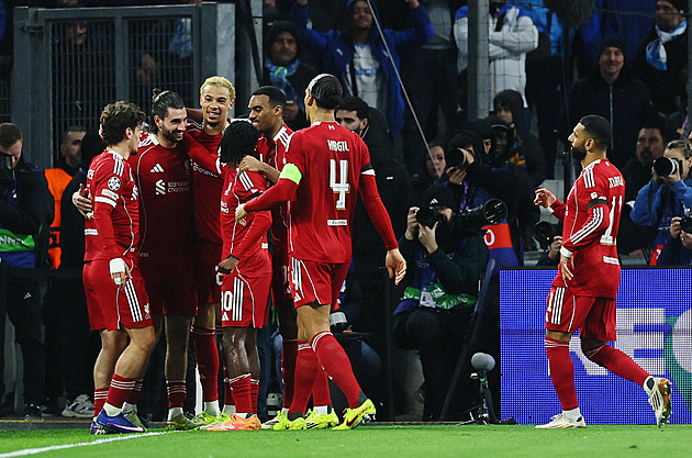 ONLINE: Galatasaray hostí v osmifinále LM Liverpool, pak Barcelona proti Newcastlu