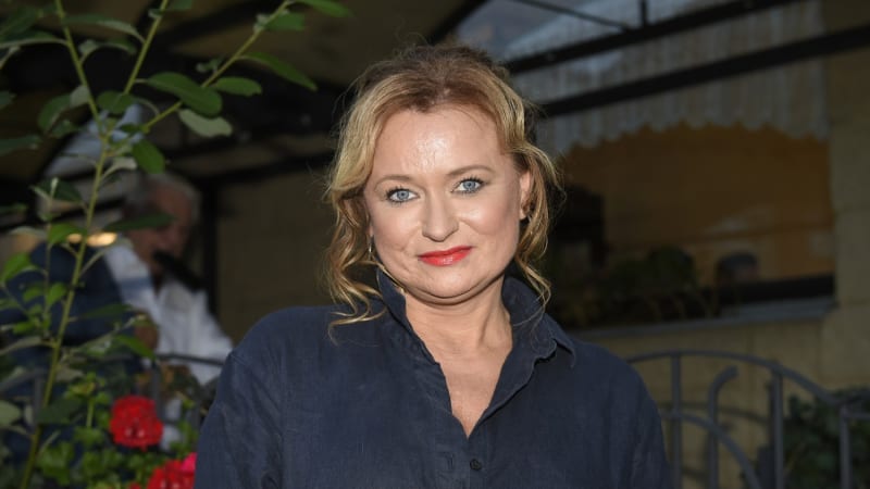 Smutek moderátorky Jany Adamcové: Přišla o milovanou maminku. Byla jí velkou oporou