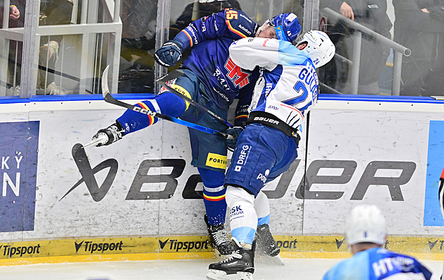 ONLINE: Budějovice dohnaly ztrátu dvou gólů, Sparta vede na ladě Kladna