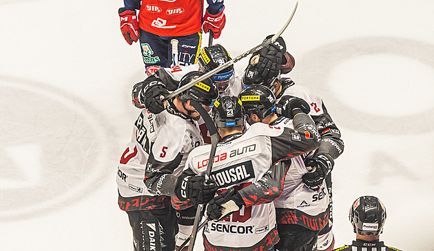 ONLINE: Pardubické snížení se Spartou neplatí, Vary v Třinci rychle odskakují