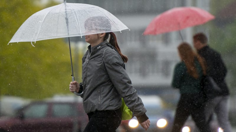 Deště bude přibývat, MAPA ukazuje srážky detailně. Pak přijde slunce, ale i bouřky