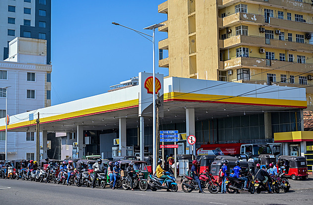 Čína využívá energetické krize. Rozhoduje, kterým asijským státům pomůže