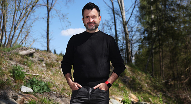Vyšlapat si cestu nahoru je náročné, říká autor oceněného krimi románu