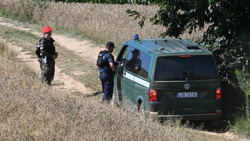 Dopad rakety v Polsku: Svědci mluví o ráně, která by probudila mrtvé. Generál přidal varování