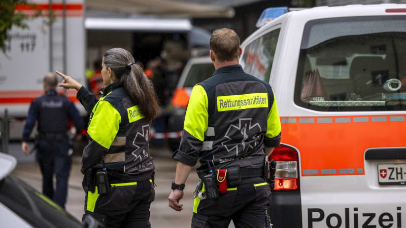 Tragická havárie autobusu ve Švýcarsku: Na místě nehody jsou mrtví