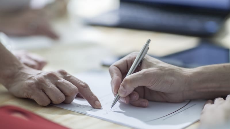 Partner má děti z předchozího vztahu? Tohle si o penězích řekněte ještě před sestěhováním