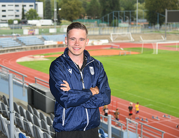 Možná jsem autista. Nejmladší profitrenér: Do fotbalu jsem zažraný, snad nevyhořím