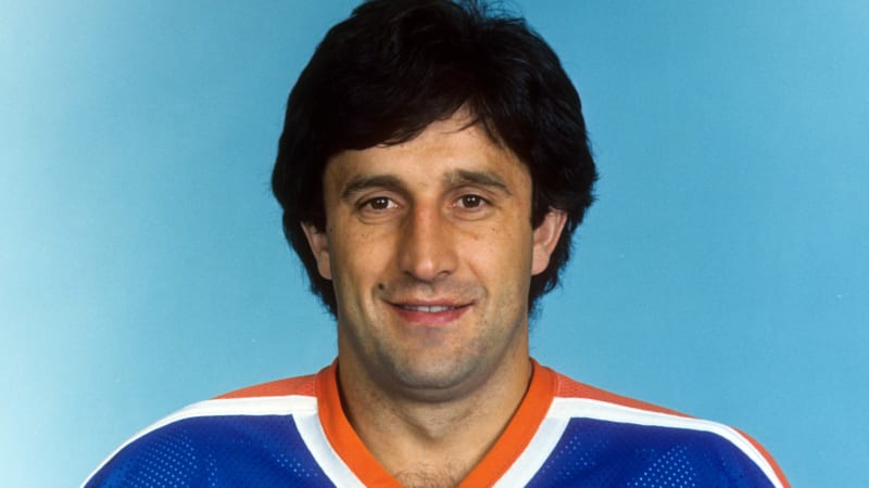 Pouzar: Gretzkyho jsem nachytal při fintě s vodkou. V NHL jsem po bitce ani nesešel schody
