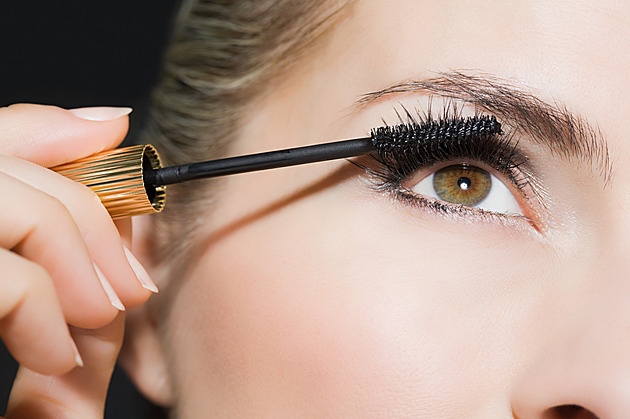 Vyrobit je umíme, recyklovat ne. Co do tříděného odpadu nepatří